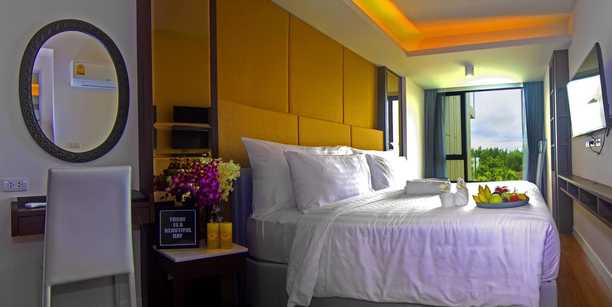 The Aristo By Holy Cow 201 Apartment Phuket Ngoại thất bức ảnh